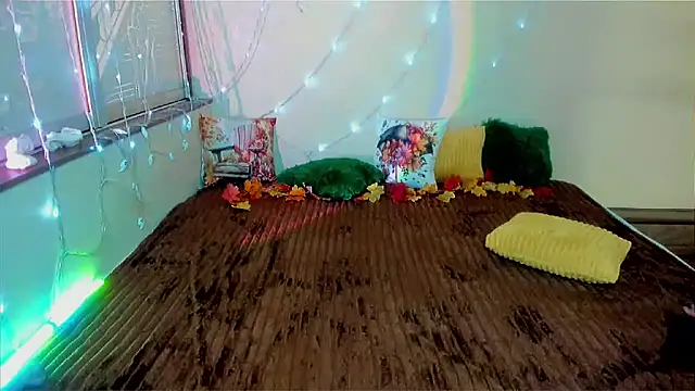 LizaSenri online show from 26, 9, 2025