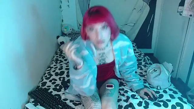 charlotbelucci  online show from 16, 5, 2026