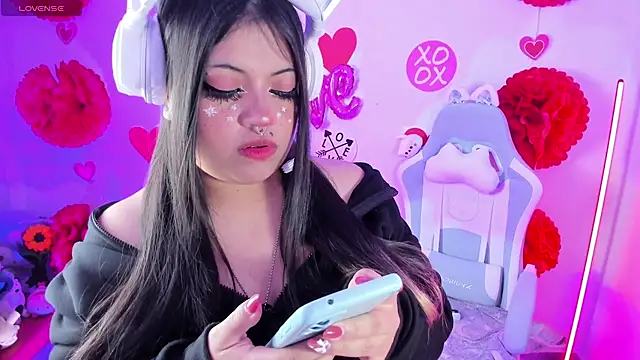 Ahri Elderwood online show from 3, 3, 2026