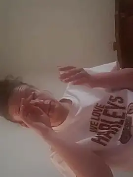 PrettyPocahontas69 online show from 24, 9, 2025