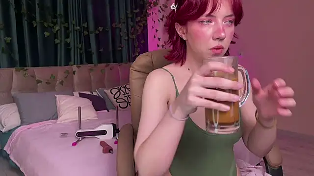 Love is Lola online show from 16, 7, 2026