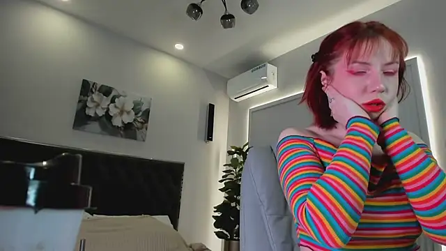 Love is Lola online show from 14, 3, 2025