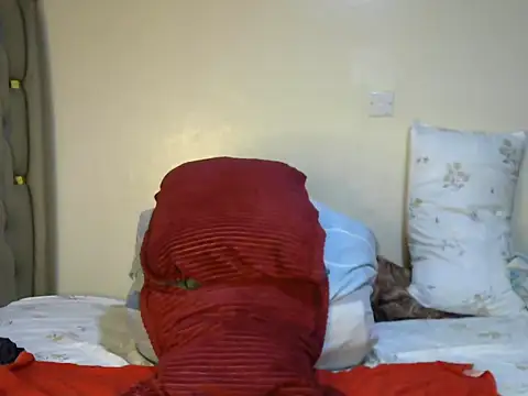 ebony Catalia online show from 8, 11, 2025