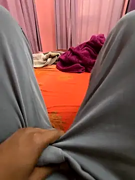 Loveboycurvy online show from 17, 11, 2025