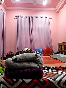 Loveboycurvy online show from 8, 1, 2026