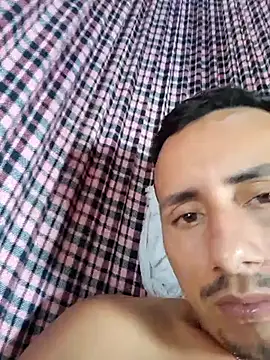 luissilva0071 online show from 15, 3, 2025