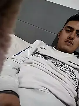 Snapshot of ToysSex_1 chatting on 3, 3, 2026 ToysSex 1 online show from 3, 3, 2026