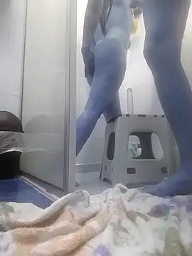 Snapshot of ToysSex_1 chatting on 26, 10, 2025 ToysSex 1 online show from 26, 10, 2025