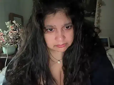 Snapshot of MelanieFawker chatting on 28, 11, 2025 MelanieFawker online show from 28, 11, 2025