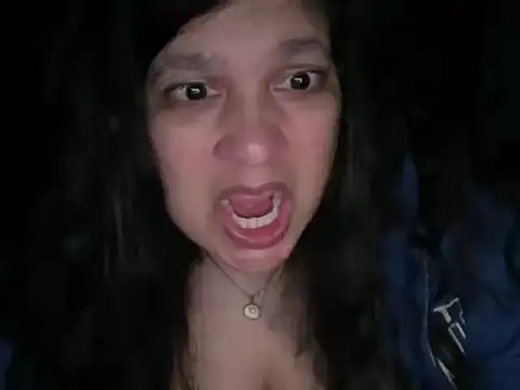 Snapshot of MelanieFawker chatting on 17, 11, 2025 MelanieFawker online show from 17, 11, 2025