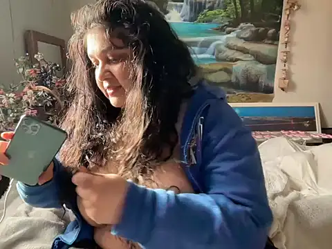 Snapshot of MelanieFawker chatting on 2, 11, 2025 MelanieFawker online show from 2, 11, 2025