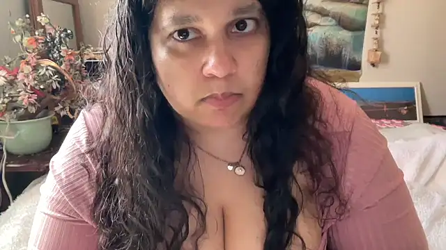 Snapshot of MelanieFawker chatting on 26, 10, 2025 MelanieFawker online show from 26, 10, 2025