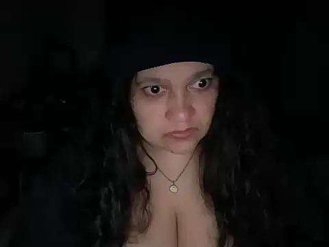 Snapshot of MelanieFawker chatting on 15, 11, 2025 MelanieFawker online show from 15, 11, 2025