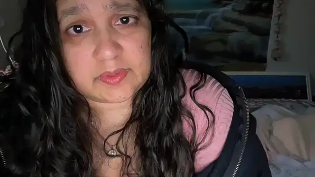 Snapshot of MelanieFawker chatting on 28, 10, 2025 MelanieFawker online show from 28, 10, 2025