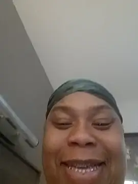 pinkpassionpleaser online show from 19, 2, 2025