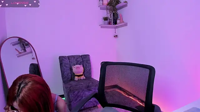 Victoria-ross online show from 17, 9, 2025