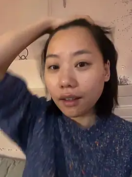 Snapshot of Eliza-E chatting on 12, 2, 2026 Eliza-E online show from 12, 2, 2026