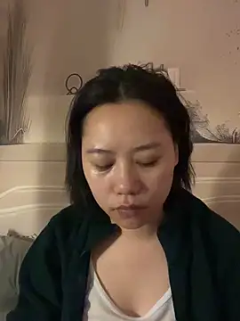 Snapshot of Eliza-E chatting on 8, 2, 2026 Eliza-E online show from 8, 2, 2026