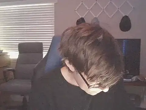 KaliSnow199623 online show from 13, 2, 2025