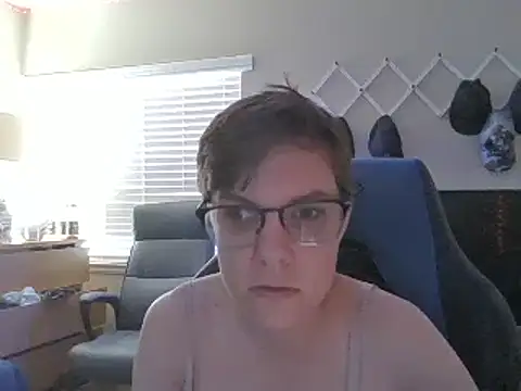 KaliSnow199623 online show from 4, 12, 2024