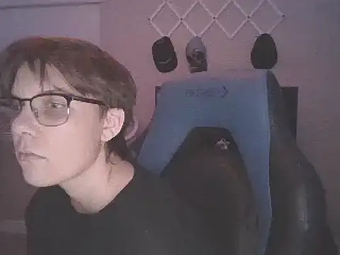 KaliSnow199623 online show from 7, 2, 2025