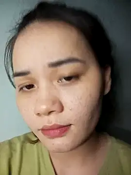 Ngoc-Trinh online show from 2, 12, 2024