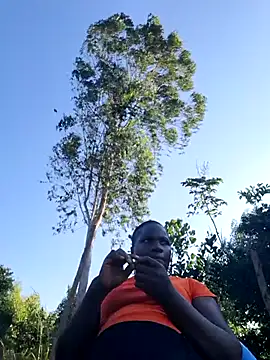 missarpie online show from 2, 10, 2025