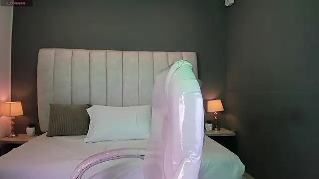 Snapshot of MelissaKarterrs chatting on 7, 3, 2025 MelissaKarterrs online show from 7, 3, 2025