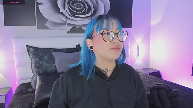 Snapshot of sofi_bakerr chatting on 2, 12, 2025 sofi bakerr online show from 2, 12, 2025