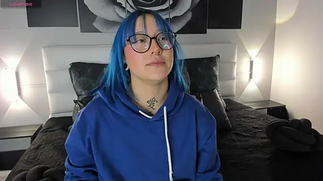 Snapshot of sofi_bakerr chatting on 12, 11, 2025 sofi bakerr online show from 12, 11, 2025