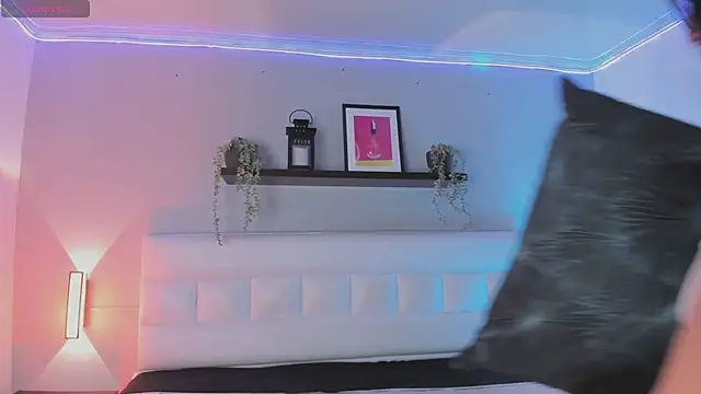 Snapshot of sofi_bakerr chatting on 19, 2, 2026 sofi bakerr online show from 19, 2, 2026