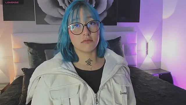 Snapshot of sofi_bakerr chatting on 21, 10, 2025 sofi bakerr online show from 21, 10, 2025