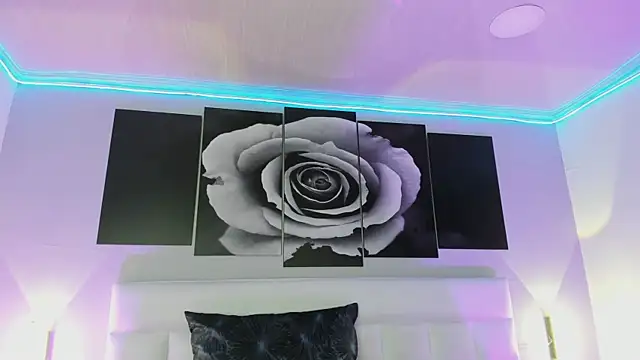 Snapshot of sofi_bakerr chatting on 11, 11, 2025 sofi bakerr online show from 11, 11, 2025