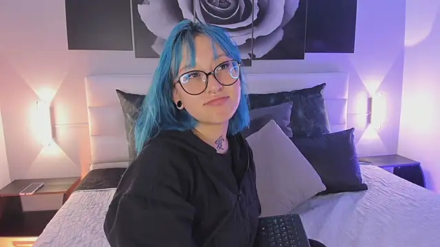 Snapshot of sofi_bakerr chatting on 26, 10, 2025 sofi bakerr online show from 26, 10, 2025