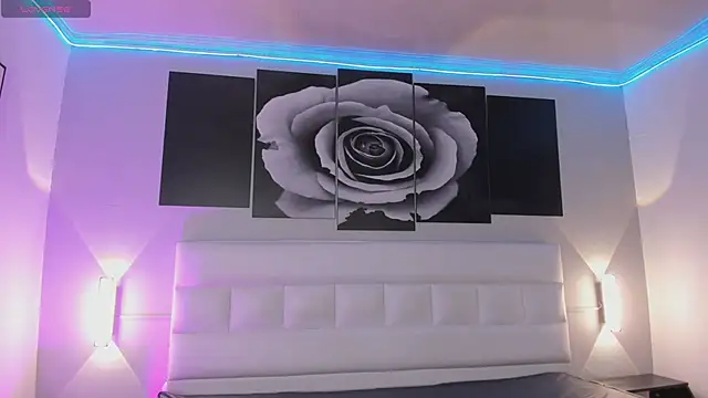 Snapshot of sofi_bakerr chatting on 7, 11, 2025 sofi bakerr online show from 7, 11, 2025