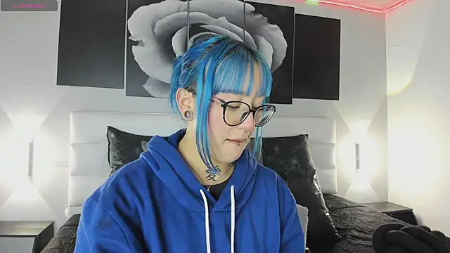 Snapshot of sofi_bakerr chatting on 11, 10, 2025 sofi bakerr online show from 11, 10, 2025