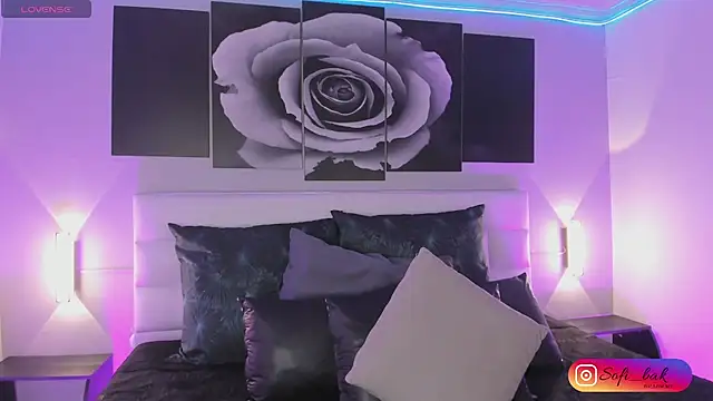 Snapshot of sofi_bakerr chatting on 29, 9, 2025 sofi bakerr online show from 29, 9, 2025