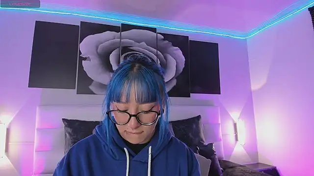 Snapshot of sofi_bakerr chatting on 27, 9, 2025 sofi bakerr online show from 27, 9, 2025