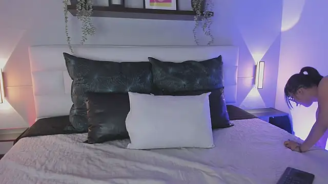 Snapshot of sofi_bakerr chatting on 13, 2, 2026 sofi bakerr online show from 13, 2, 2026