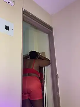 Perlasexyu1 online show from 13, 4, 2026