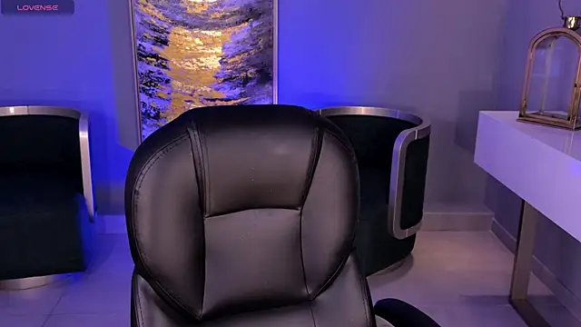 Snapshot of HannaConnor_ chatting on 3, 7, 2026 HannaConnor online show from 3, 7, 2026
