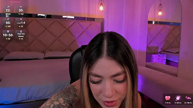 ViolettHansson online show from 18, 3, 2026