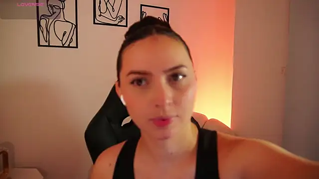 AliceHarper  online show from 25, 6, 2026