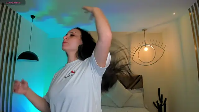 AliceHarper  online show from 17, 12, 2025