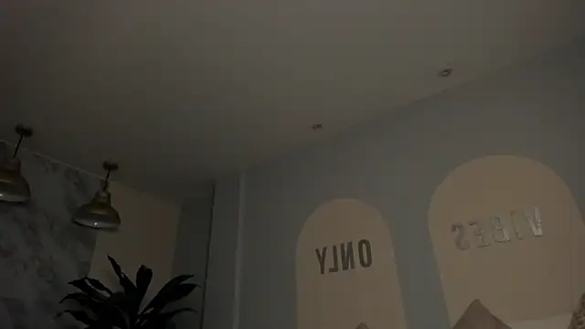 AliceHarper  online show from 14, 1, 2026