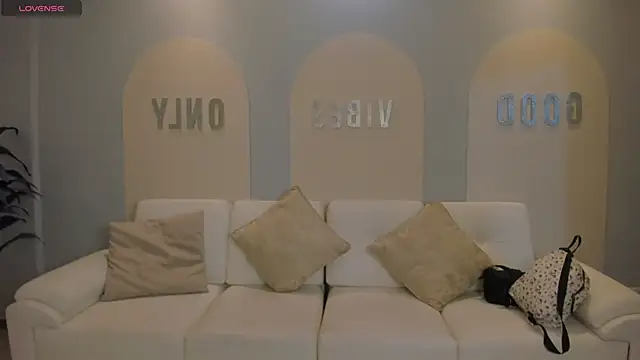 AliceHarper  online show from 9, 2, 2026