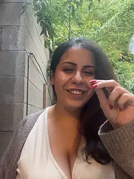 holyeroticss online show from 9, 9, 2025