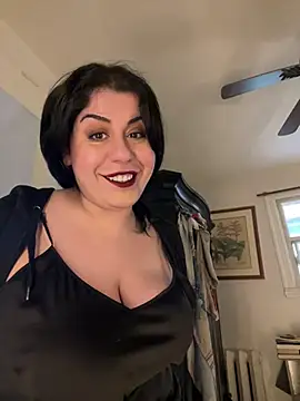 holyeroticss online show from 2, 3, 2025