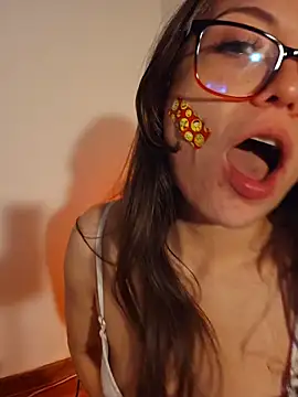 mmmVirginia online show from 23, 10, 2025