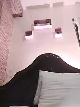 lunanataly online show from 9, 3, 2025